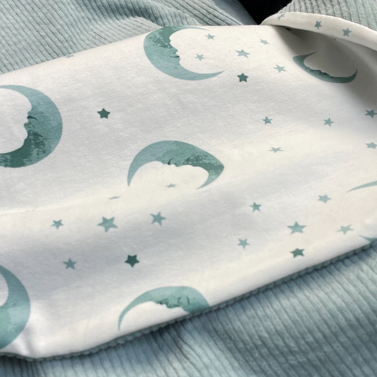 Einschlagdecke für Babyschale Regenbogen l blau