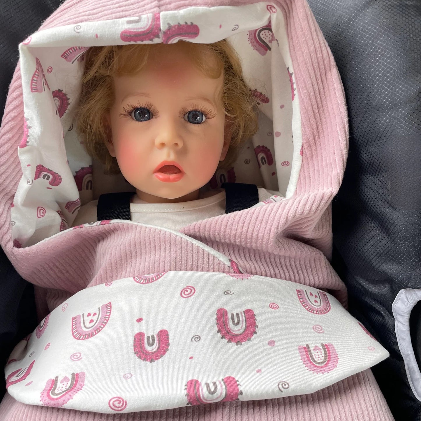 Einschlagdecke für Babyschale Regenbogen l rosa