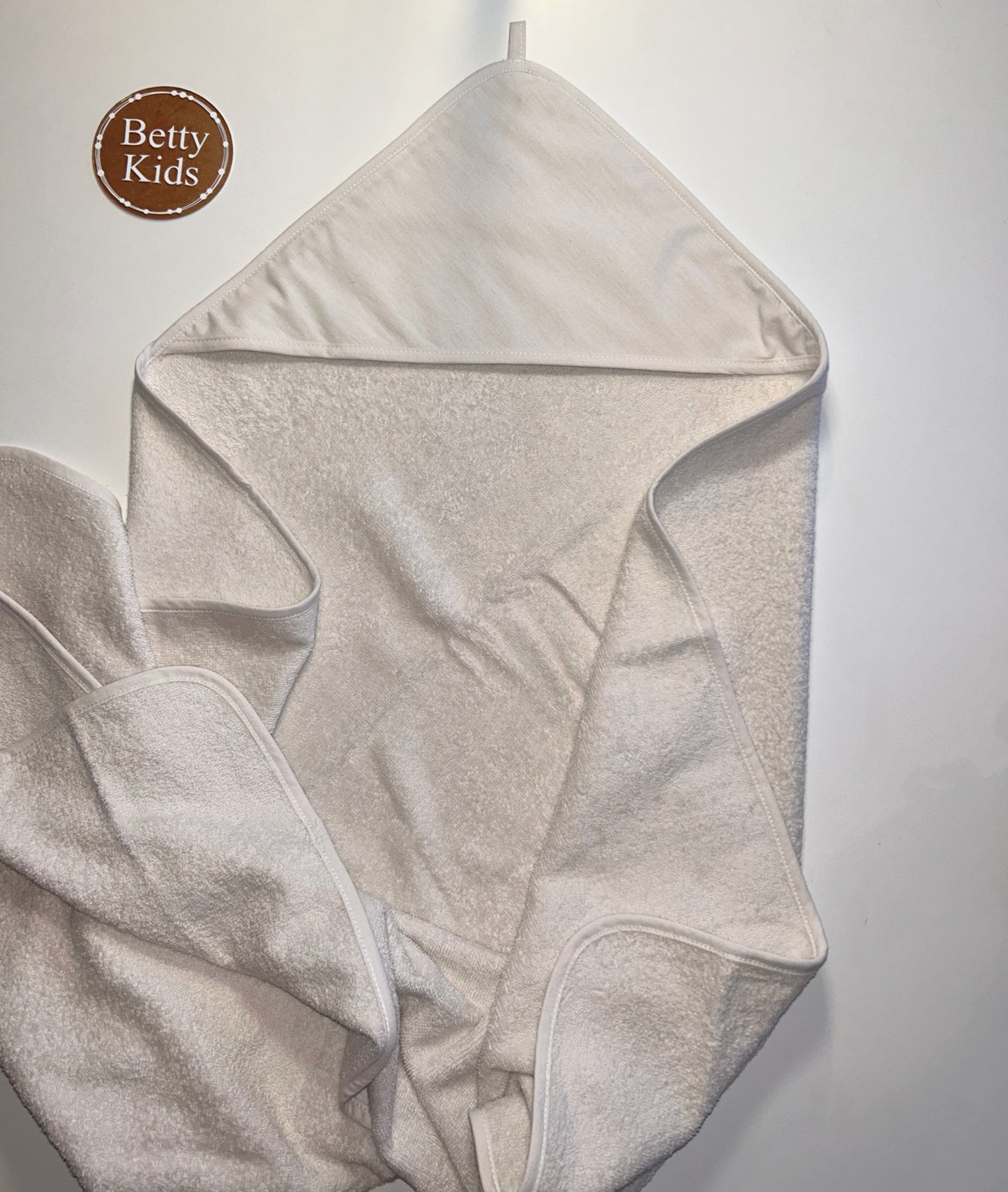 Kapuzenhandtuch mit Name | Delfin | Beige Blau