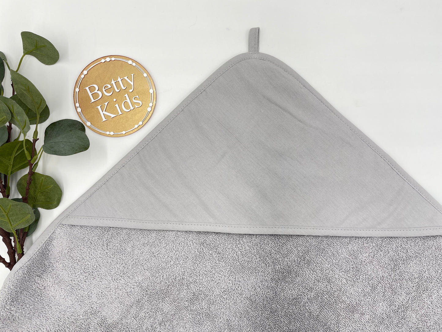 Kapuzenhandtuch mit Name | Boho Bär | grau