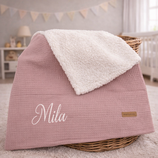 Kuscheldecke Teddy mit Namen altrosa