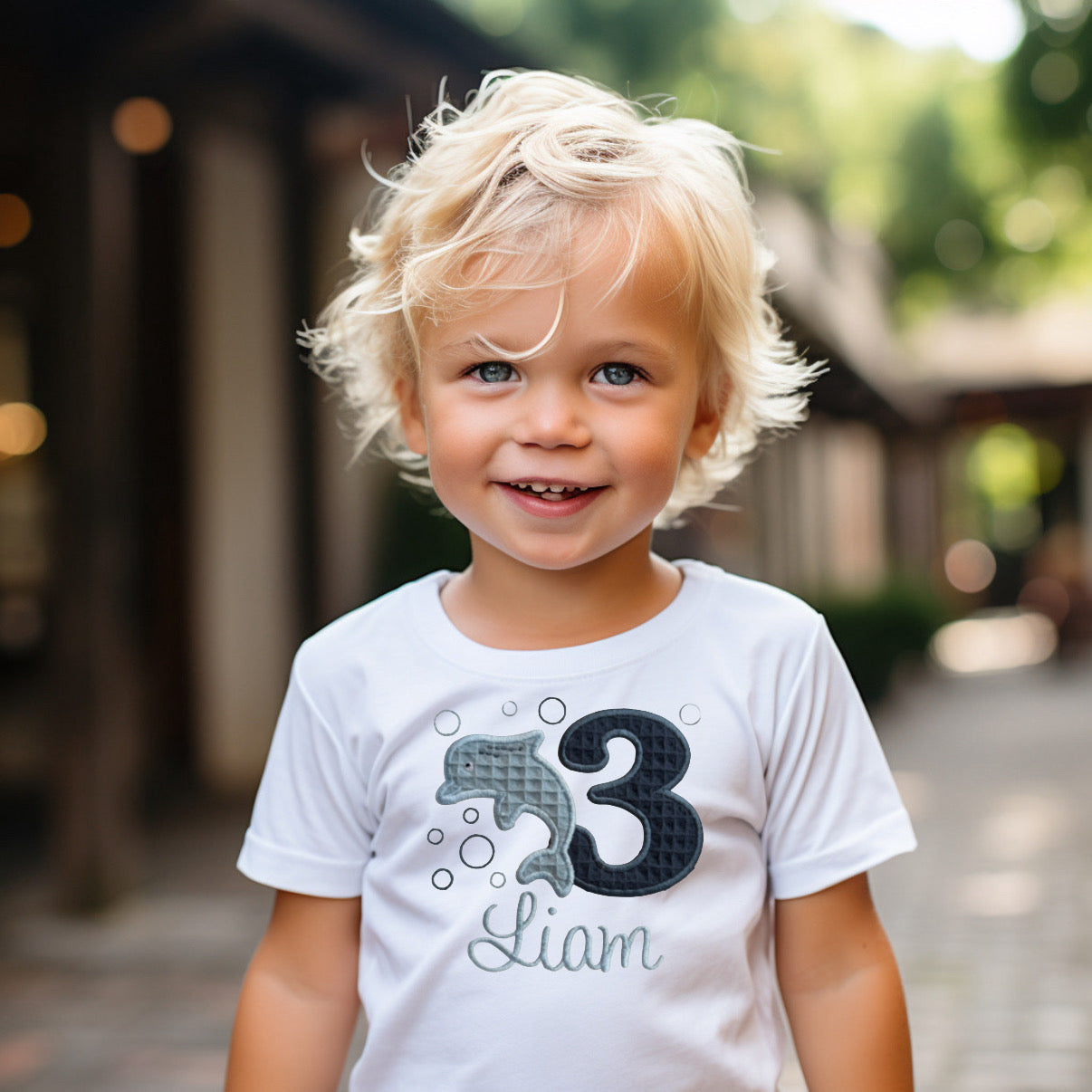 Geburtstags T-Shirt mit Name l blauer Delfin