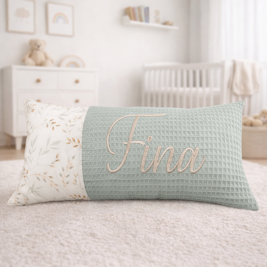 Baby Kissen mit Name, Geburtskissen,  mint/ Weidekätzchen