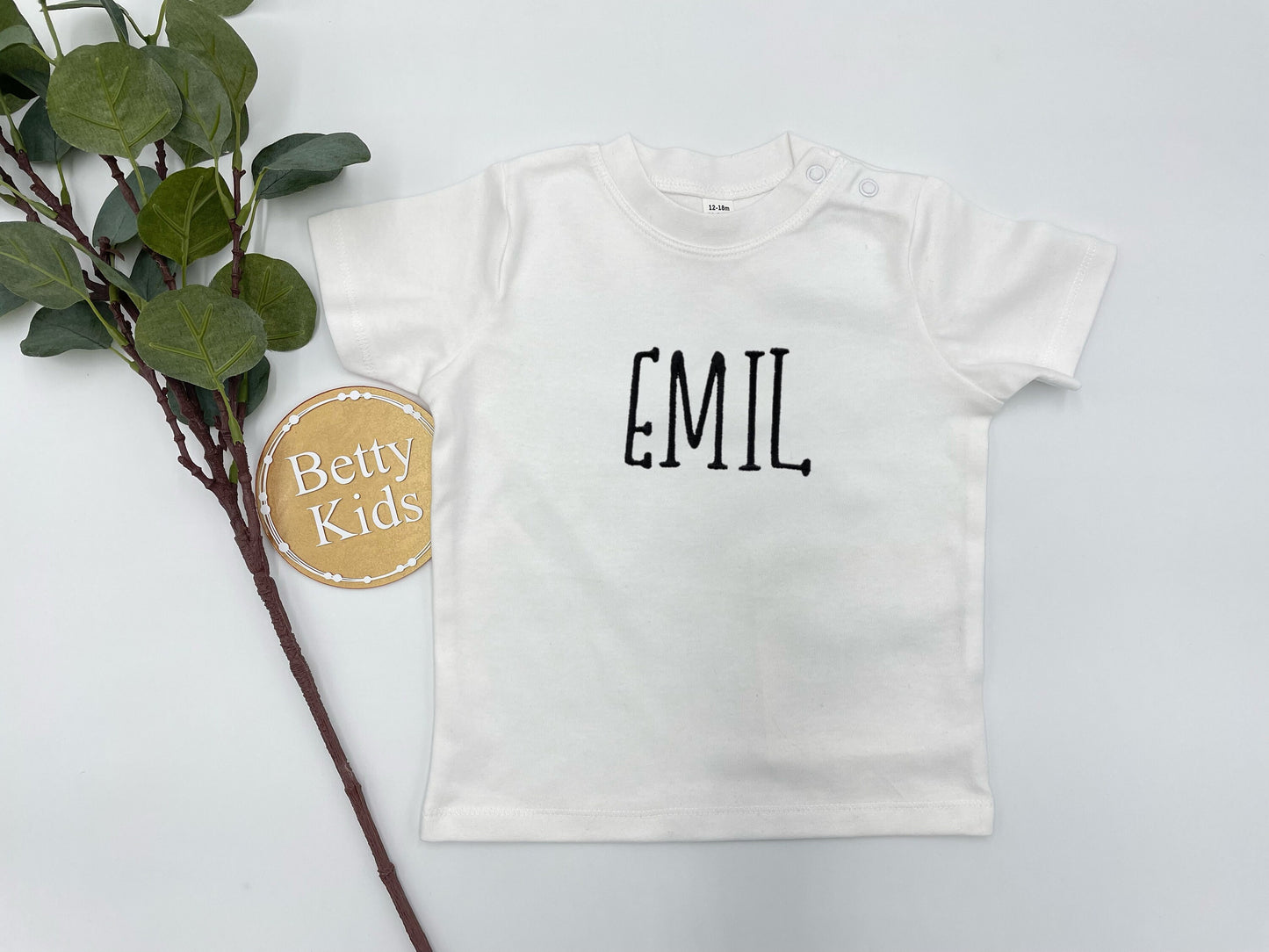 T-Shirt mit Name für Babys und Kinder