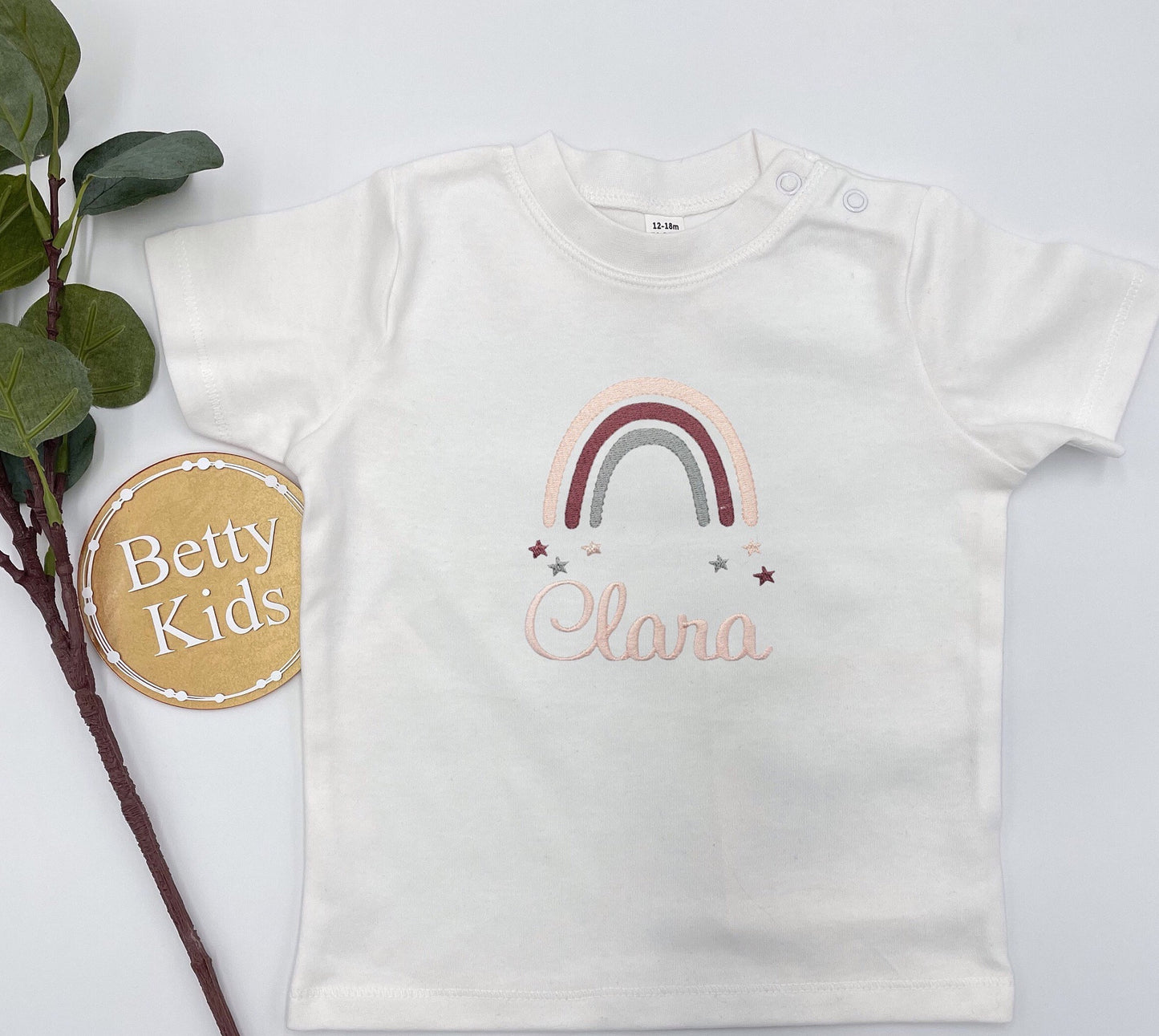 T-Shirt mit Name für Babys, Regenbogen